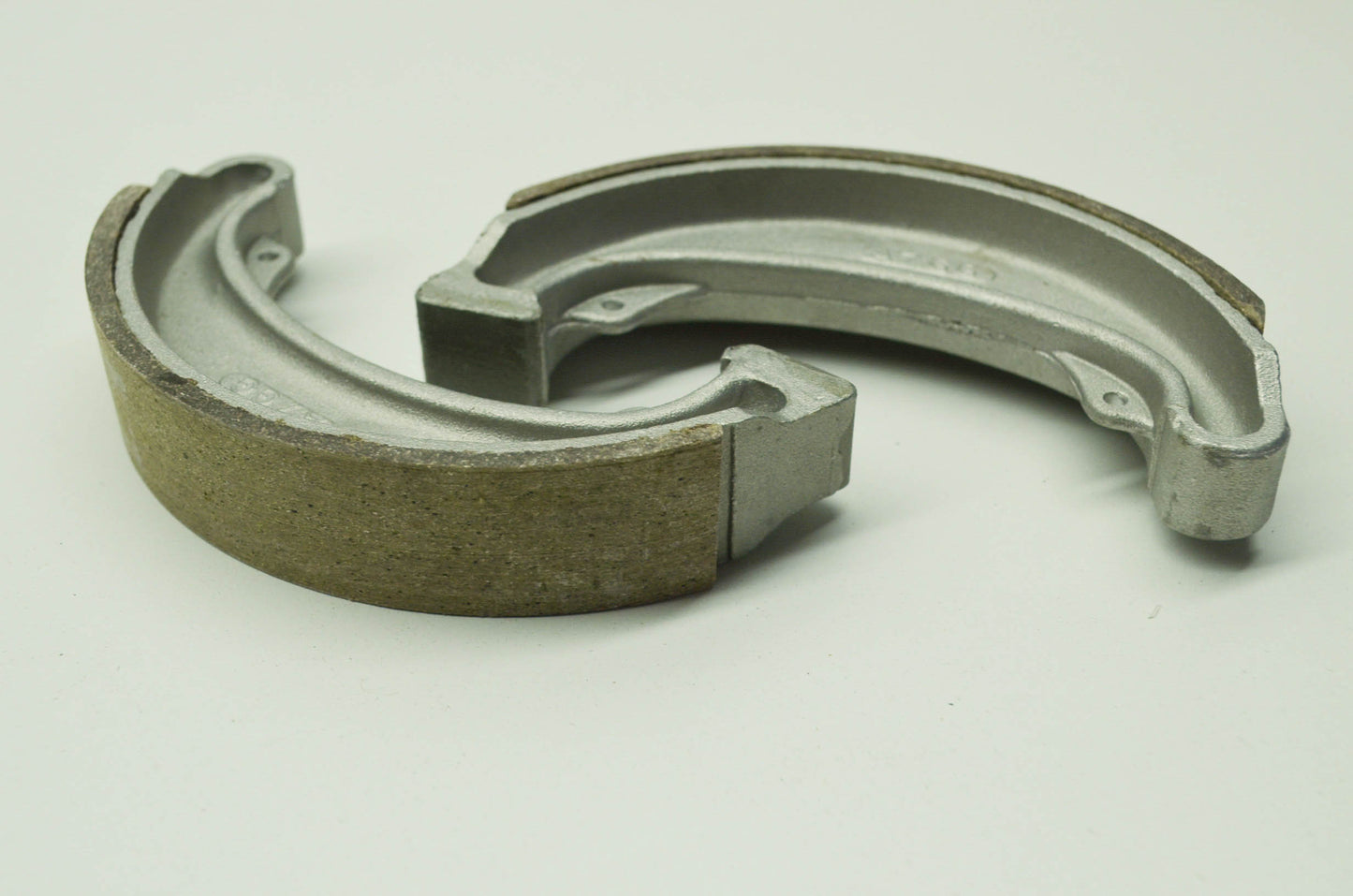 NEW Emgo Brake Shoes CD185T XR250 CD200 CM185 XL500 MT250 NOS
