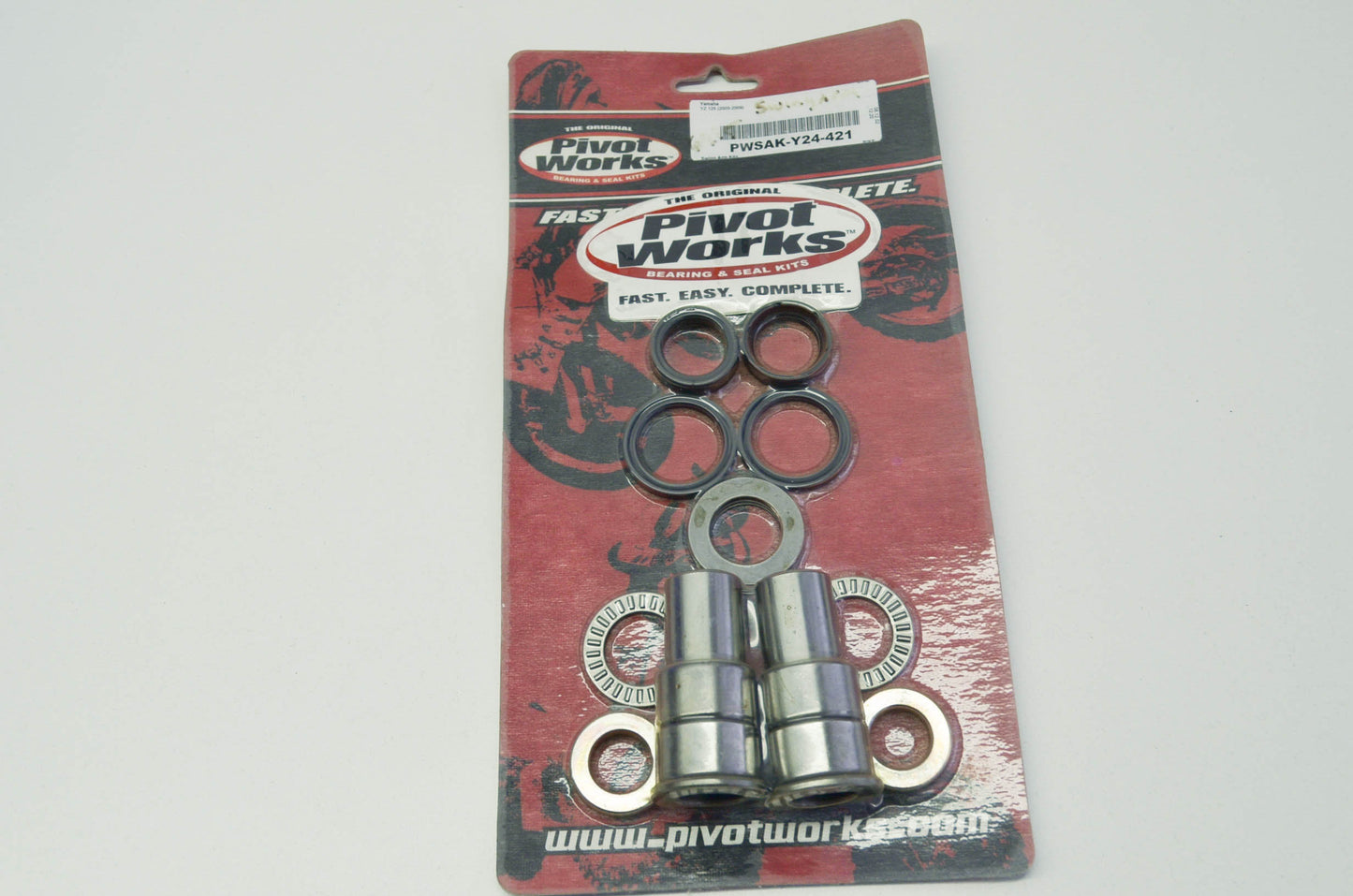 NEW Pivot Works Swing Arm Bearing Kit 05-09 Yamaha YZ125 NOS