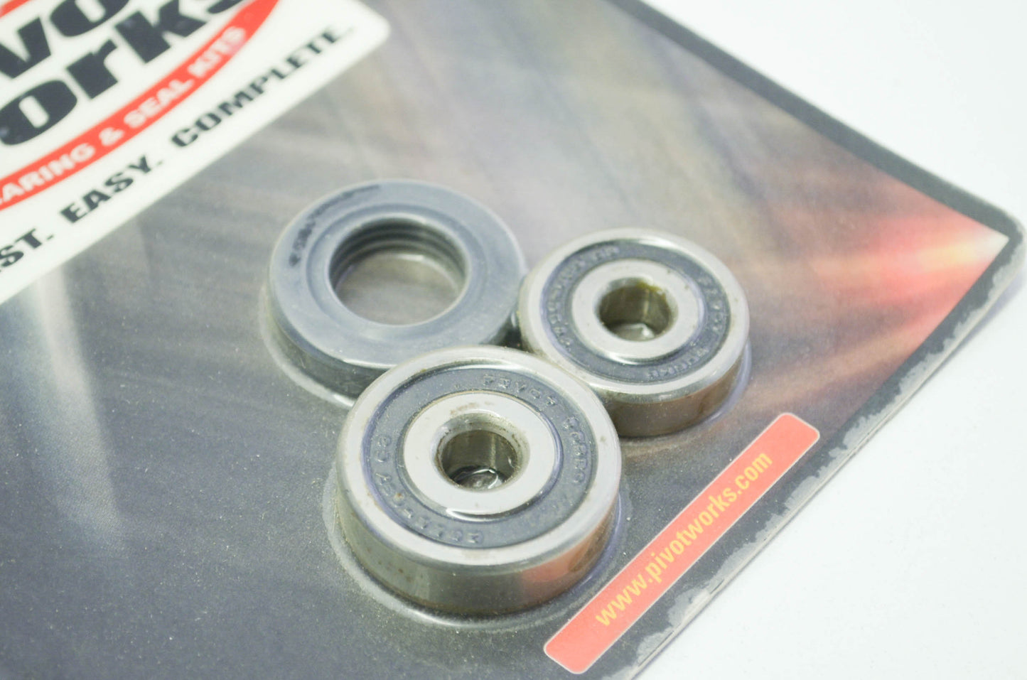 NEW Pivot Works Front Wheel Bearing Kit 03-04 KLX110 DRZ110 Suzuki Kawasaki NOS