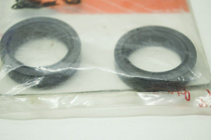 Shindy 13-007 Fork Seals CB450SC RM80 KZ305 XS400 NOS