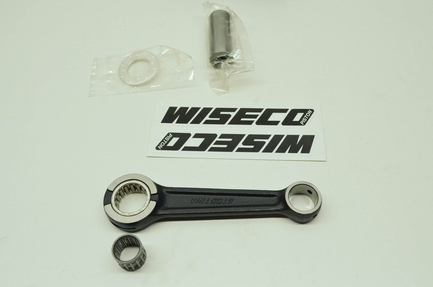 Connecting Rod Kit NOS