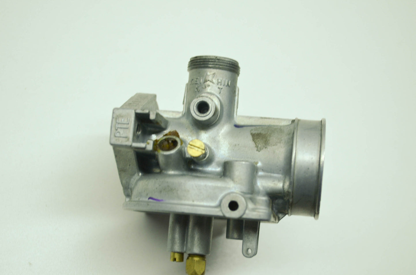 OEM Polaris PTE Carburetor Body