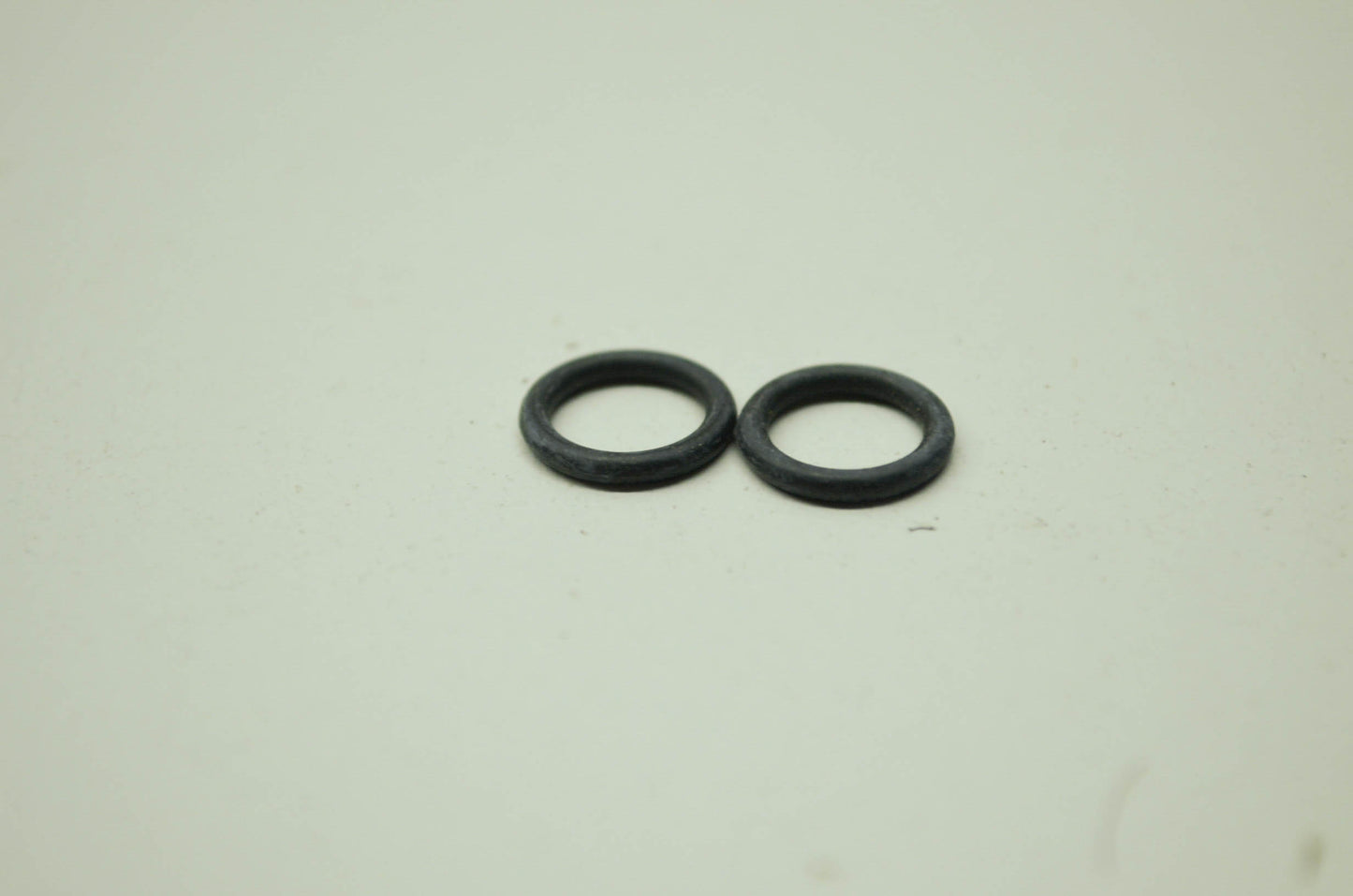 OEM Honda 91303-001-000 O-Ring (8X1.7) Qty 2 NOS