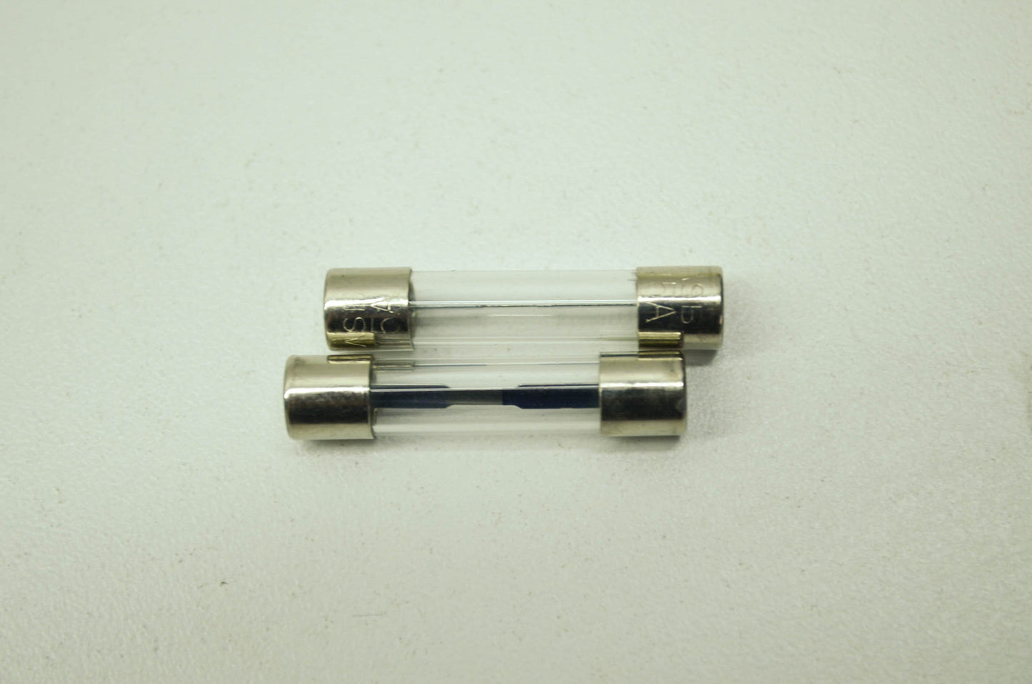 OEM Honda 98200-21500 Fuse B (15A) Qty 2 NOS
