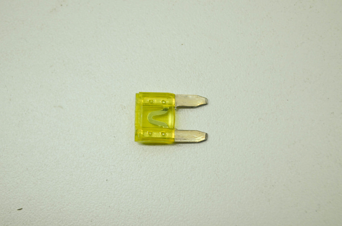 OEM Honda 98200-42000 Mini Fuse (20A) NOS
