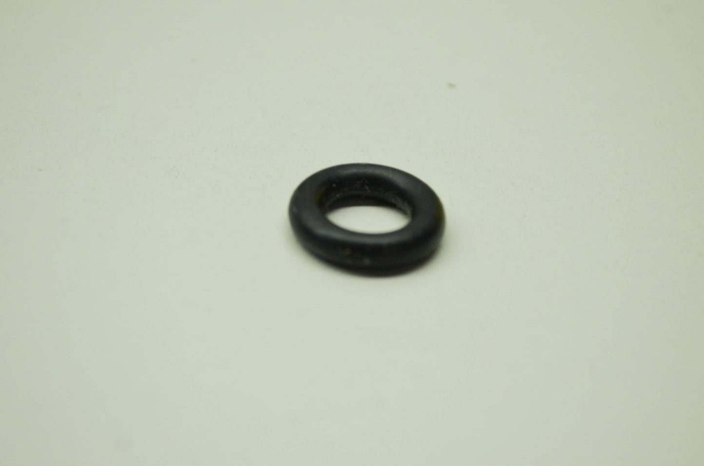 OEM Honda 91307-369-000 O-Ring (9.8X4.0) NOS