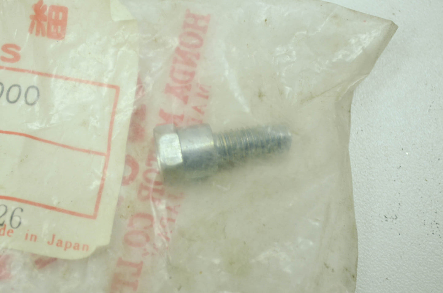 OEM Honda 90015-MA6-000 Special Bolt (6X14) NOS