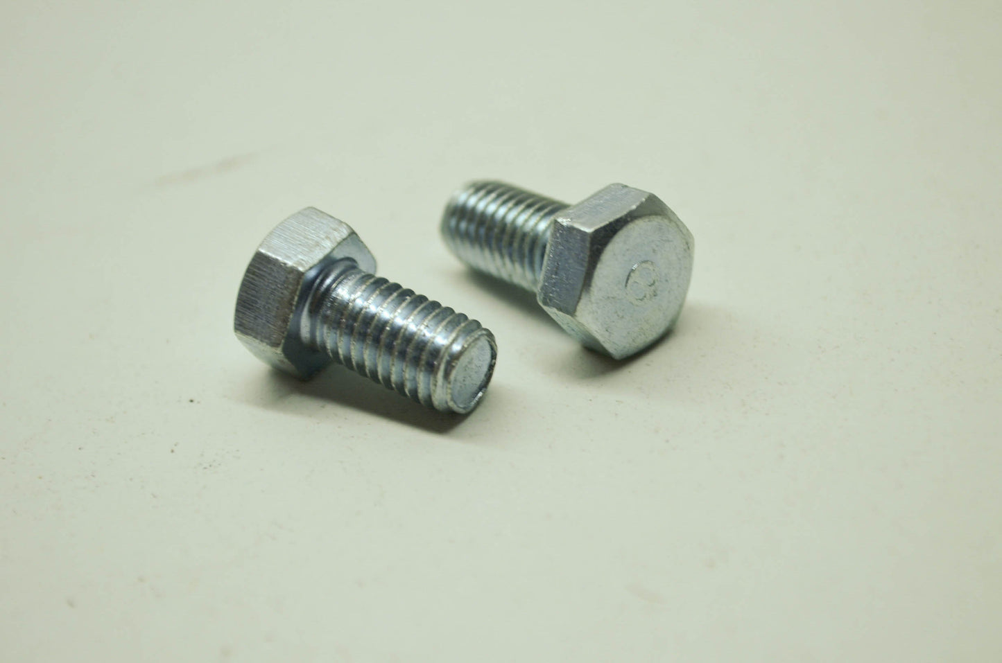 Bolts C70 C70M CA100 CA105 Qty 2 NOS