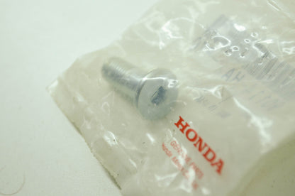 OEM Honda 90114-HA2-670 Bolt (10MM) NOS