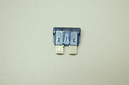 OEM Honda 98200-31500 Blade Fuse (15A) NOS