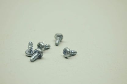 OEM Honda 93901-22010 Tapping Screw (3X6) Qty 5 NOS