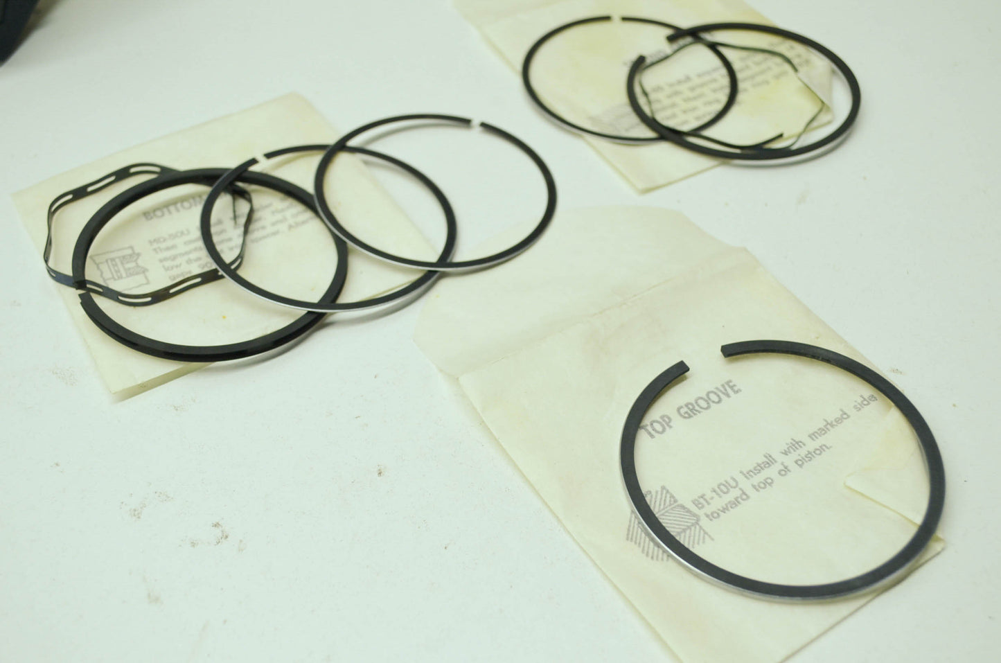 Piston Ring Set NOS