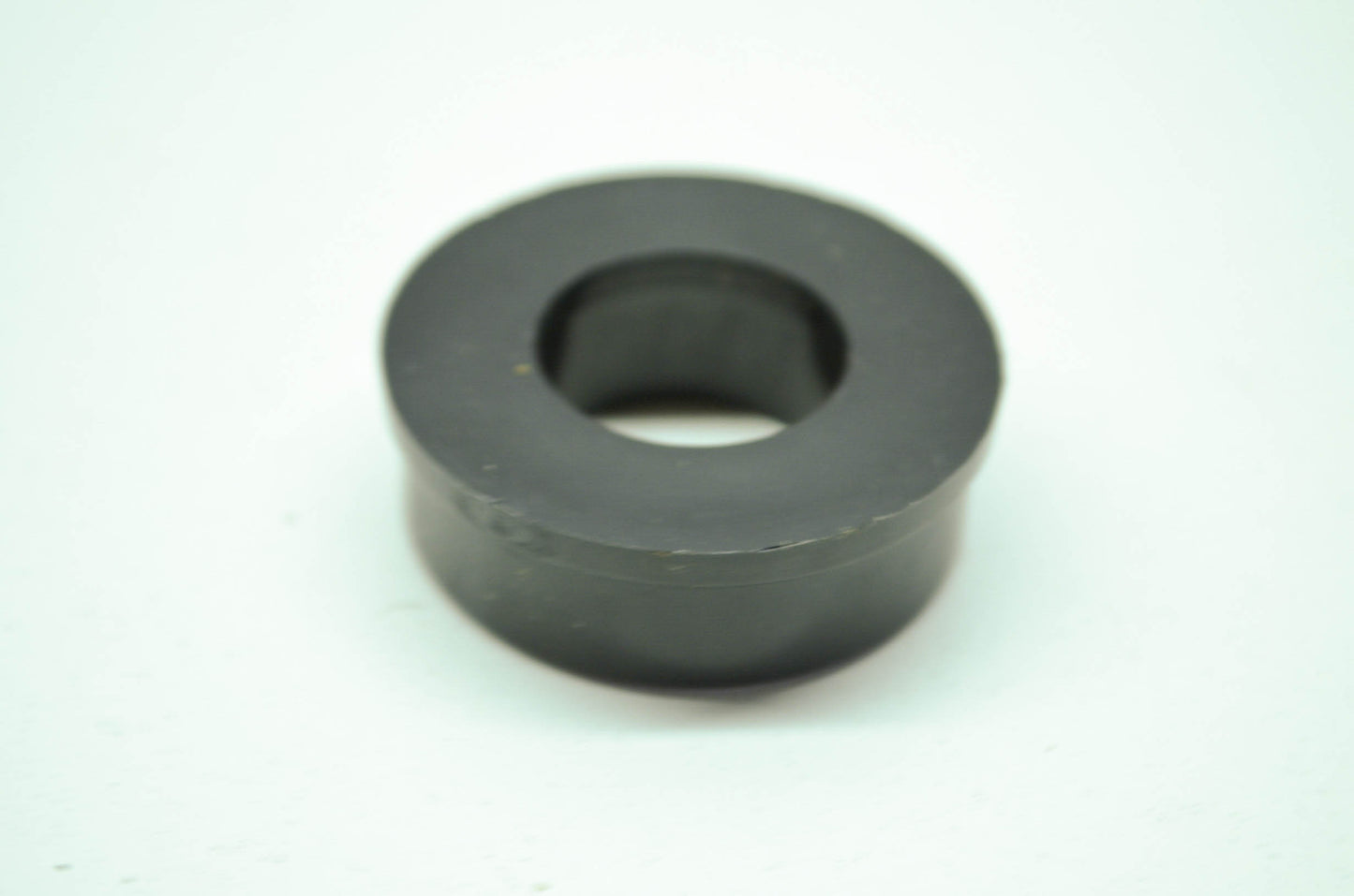 NEW Cub Cadet Bearing NOS 741-3023