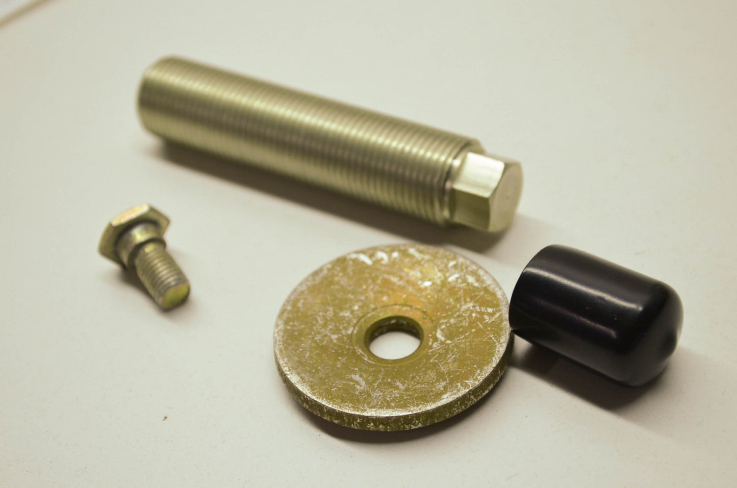 NEW OEM Quicksilver Thumb Screw Assembly NOS 10-78492A1