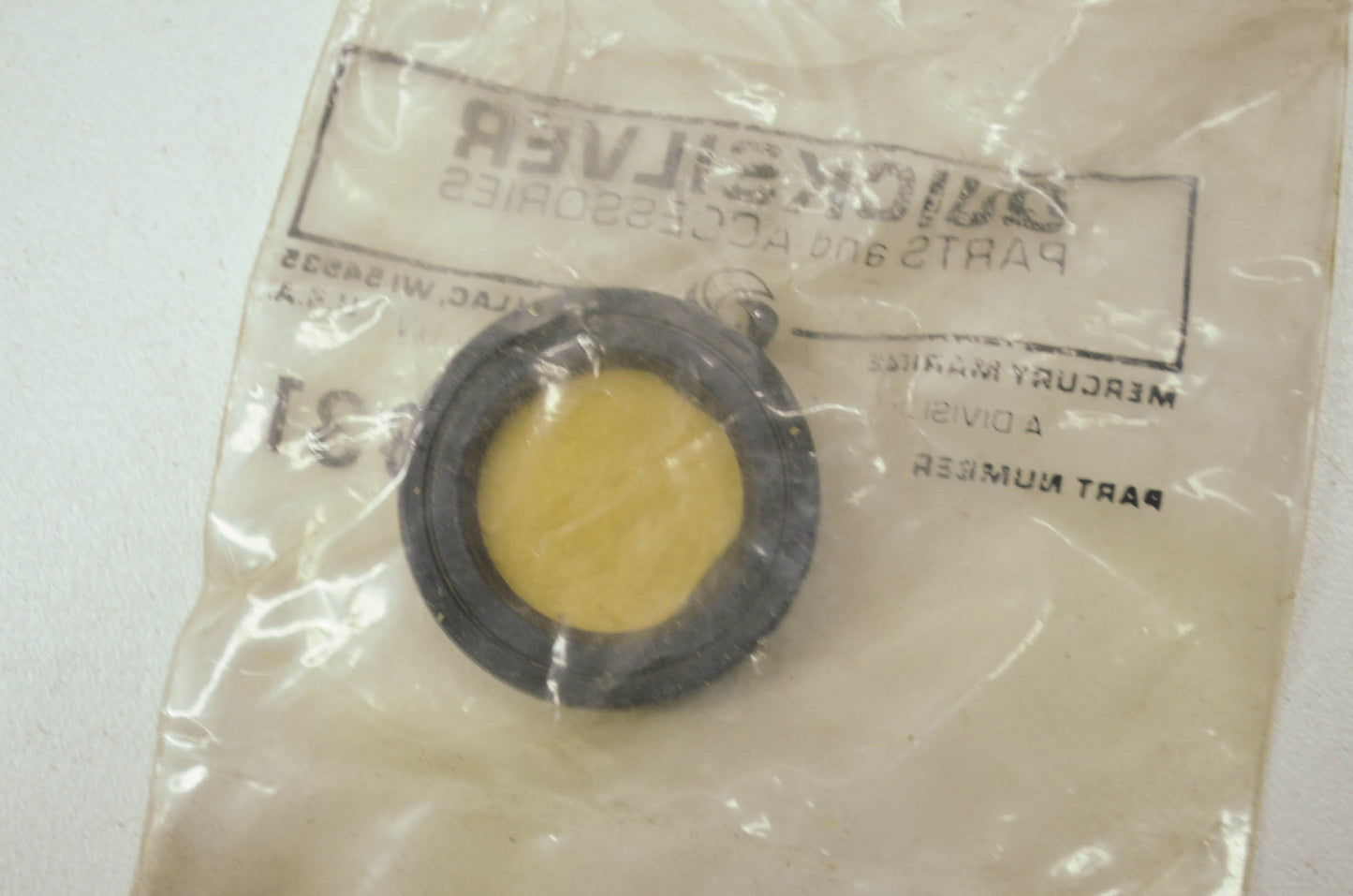 NEW OEM Mercury Marine Outboard Seal NOS