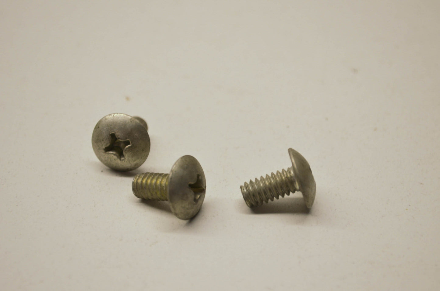 Marine Outboard Screws Qty 3 NOS