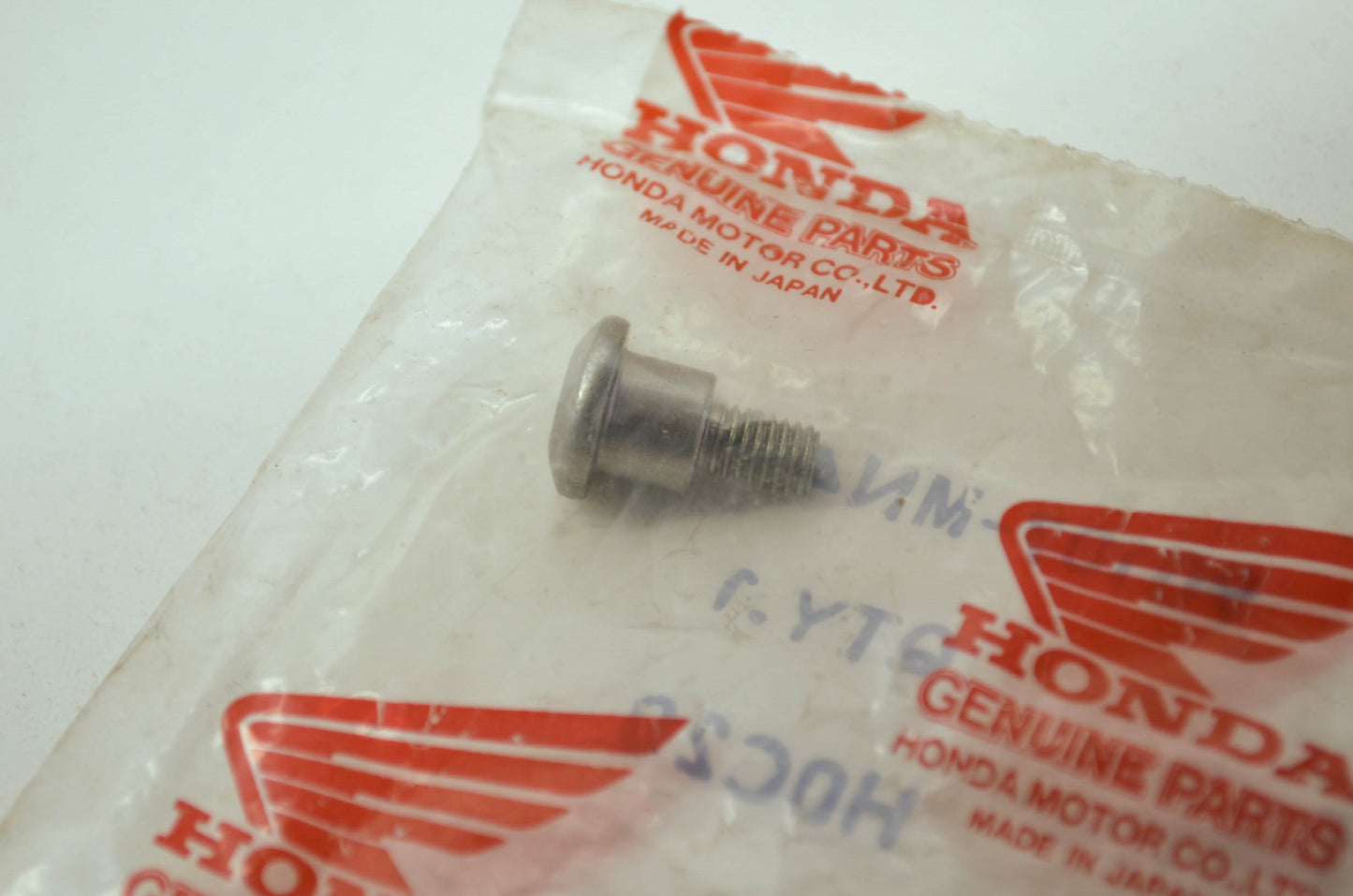 OEM Honda 90107-MN4-000 Pan Screw (5X14) NOS