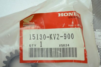 OEM Honda 15130-KV2-900 Oil Pump Drive Gear NOS
