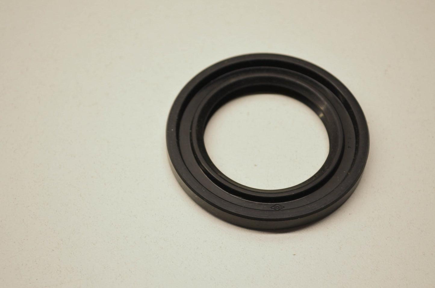 OEM Honda 91203-918-015 Dust Seal (40X62X7) NOS