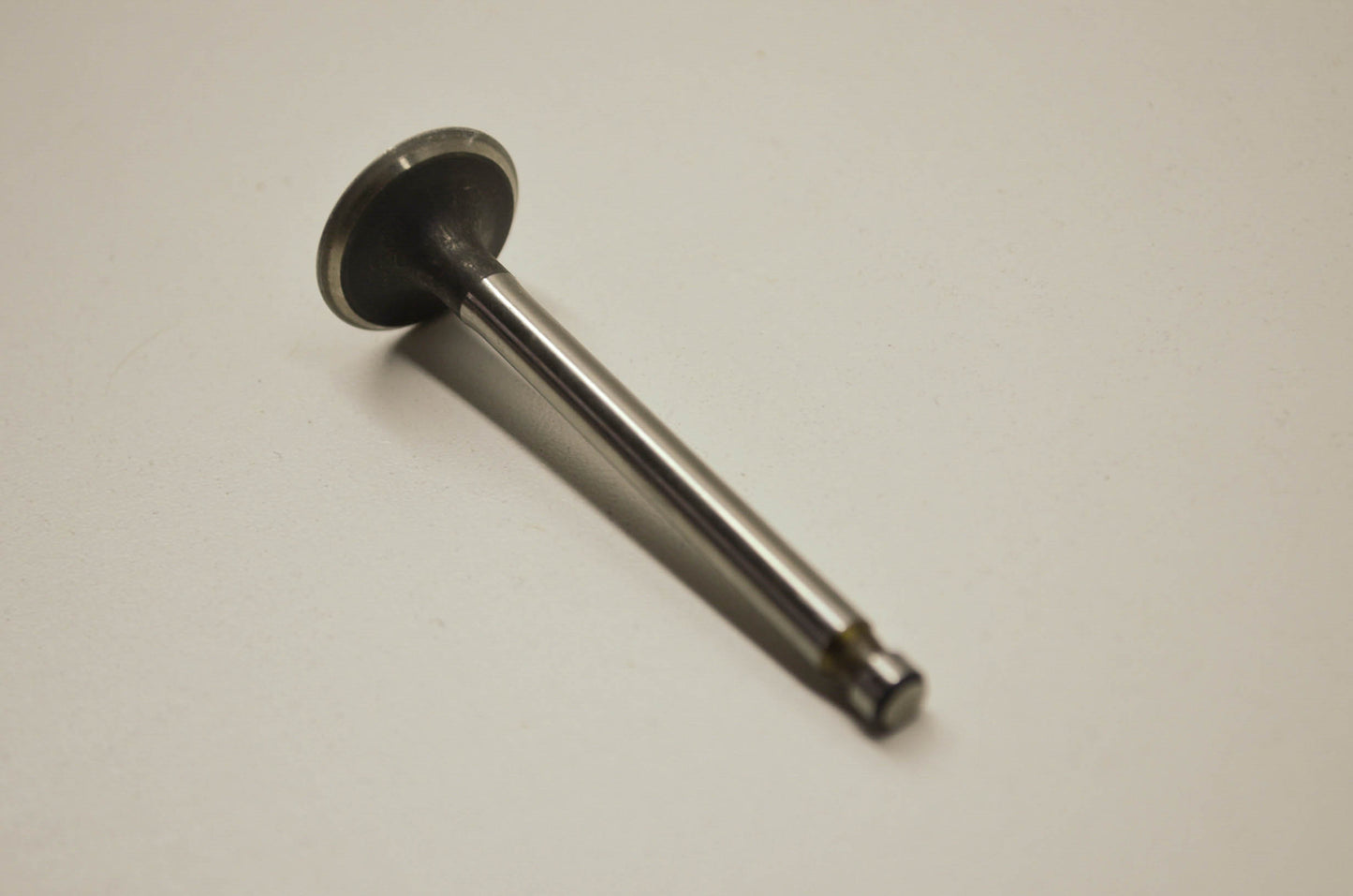 OEM Honda 14711-GB2-000 Intake Valve NOS