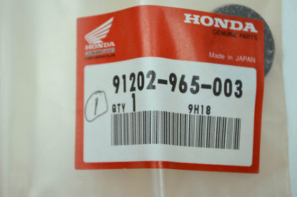 OEM Honda 91202-965-003 Oil Seal 14X28X7 NOS