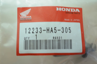 OEM Honda 12233-HA5-305 OS Valve Guide NOS