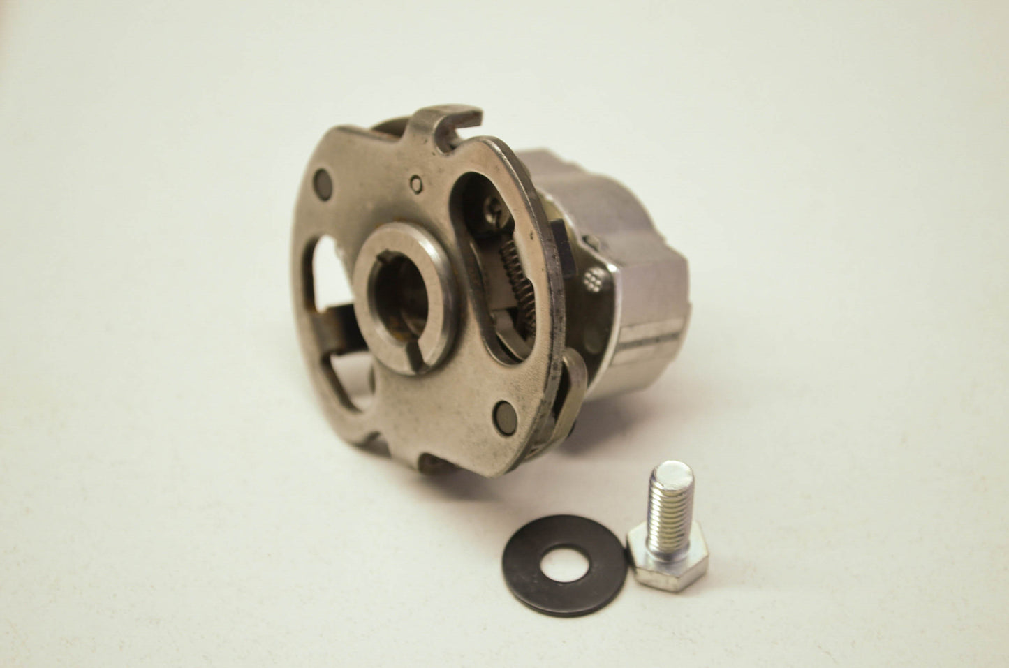Spark Advancer NOS