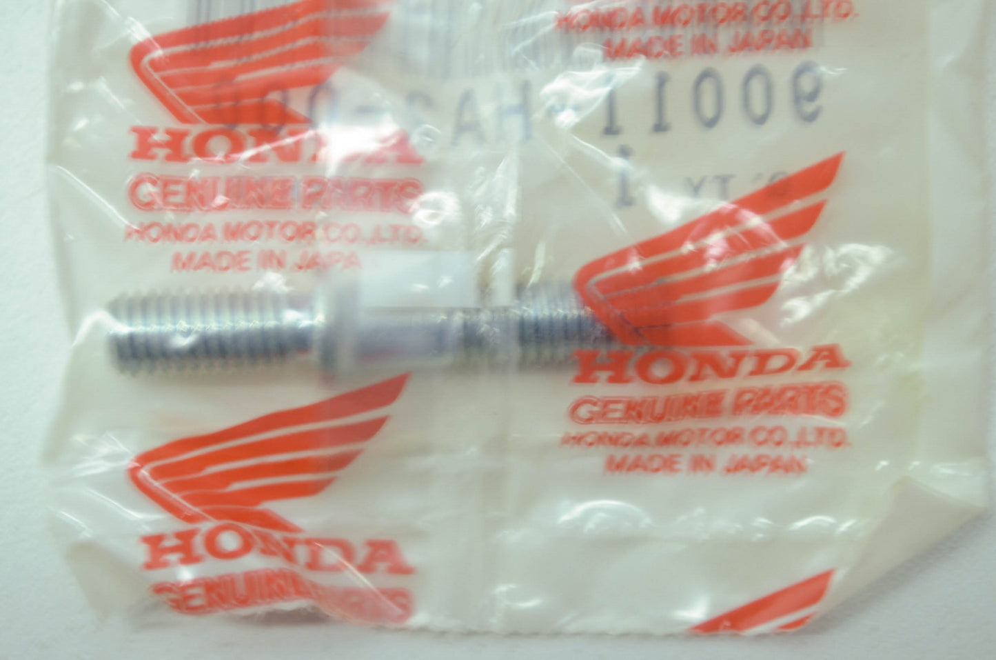 New OEM Honda 90011-HA2-000 Special Stud Bolt NOS