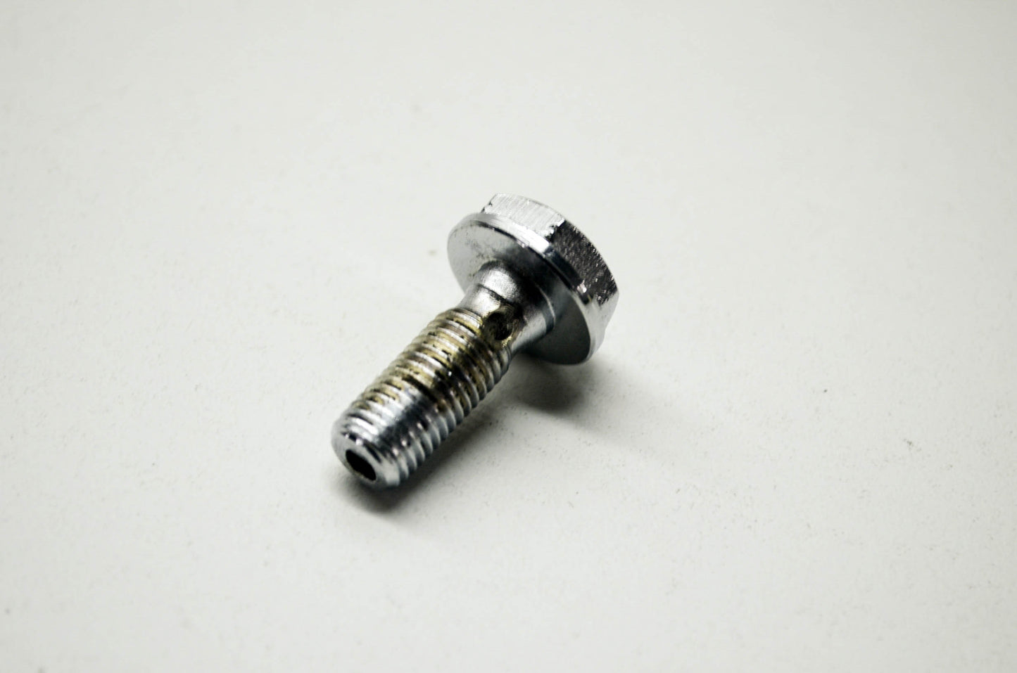 OEM Yamaha 90401-10013-00 Union Bolt NOS