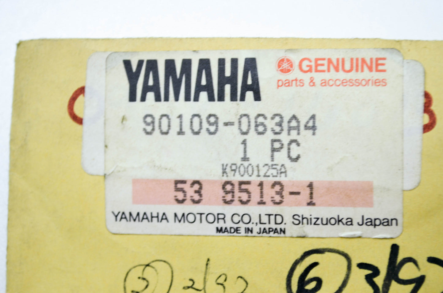 OEM Yamaha 90109-063A4-00 Bolt NOS