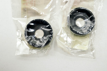 OEM Yamaha 1UY-23517-00-00 Thrust Cover 1 Qty 2 NOS