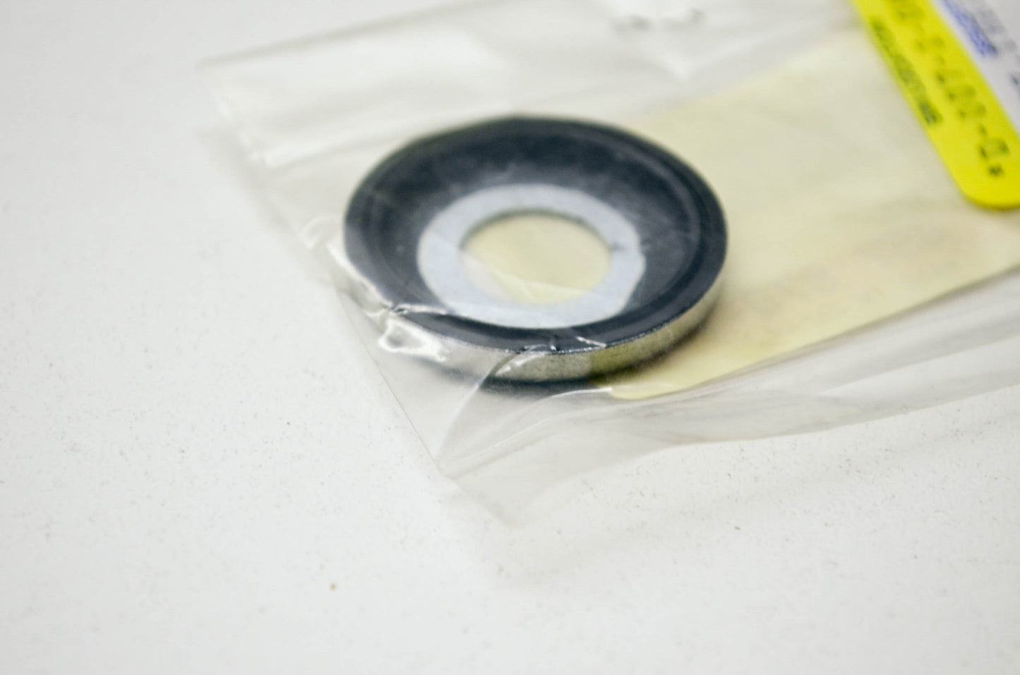 OEM Yamaha 26H-22129-00-00 Thrust Cover 2 NOS