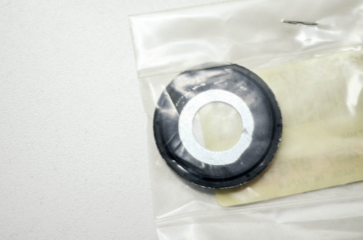 OEM Yamaha 26H-22129-00-00 Thrust Cover 2 NOS