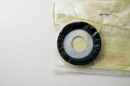 OEM Yamaha 23X-22129-00-00 Thrust Cover 2 NOS