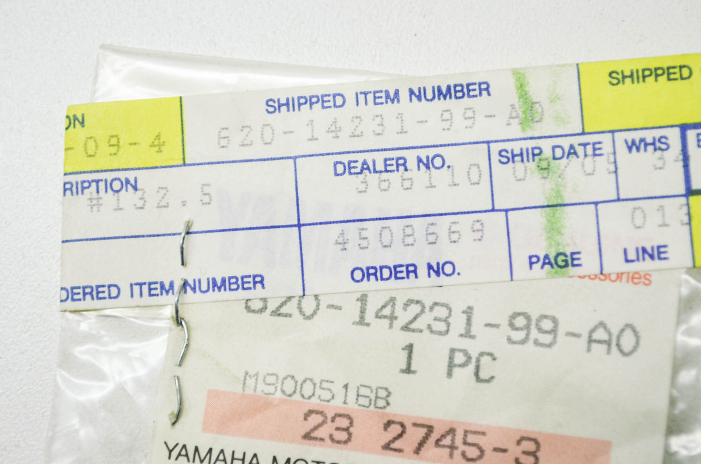 OEM Yamaha 620-14231-99-A0 Main Jet #132.5 NOS