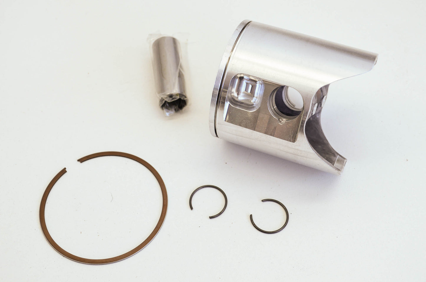 Piston 89-93 Suzuki RM250 NOS
