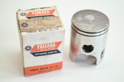 OEM Yamaha 361-11636-02-00 Piston 2 O/S 0.50 NOS