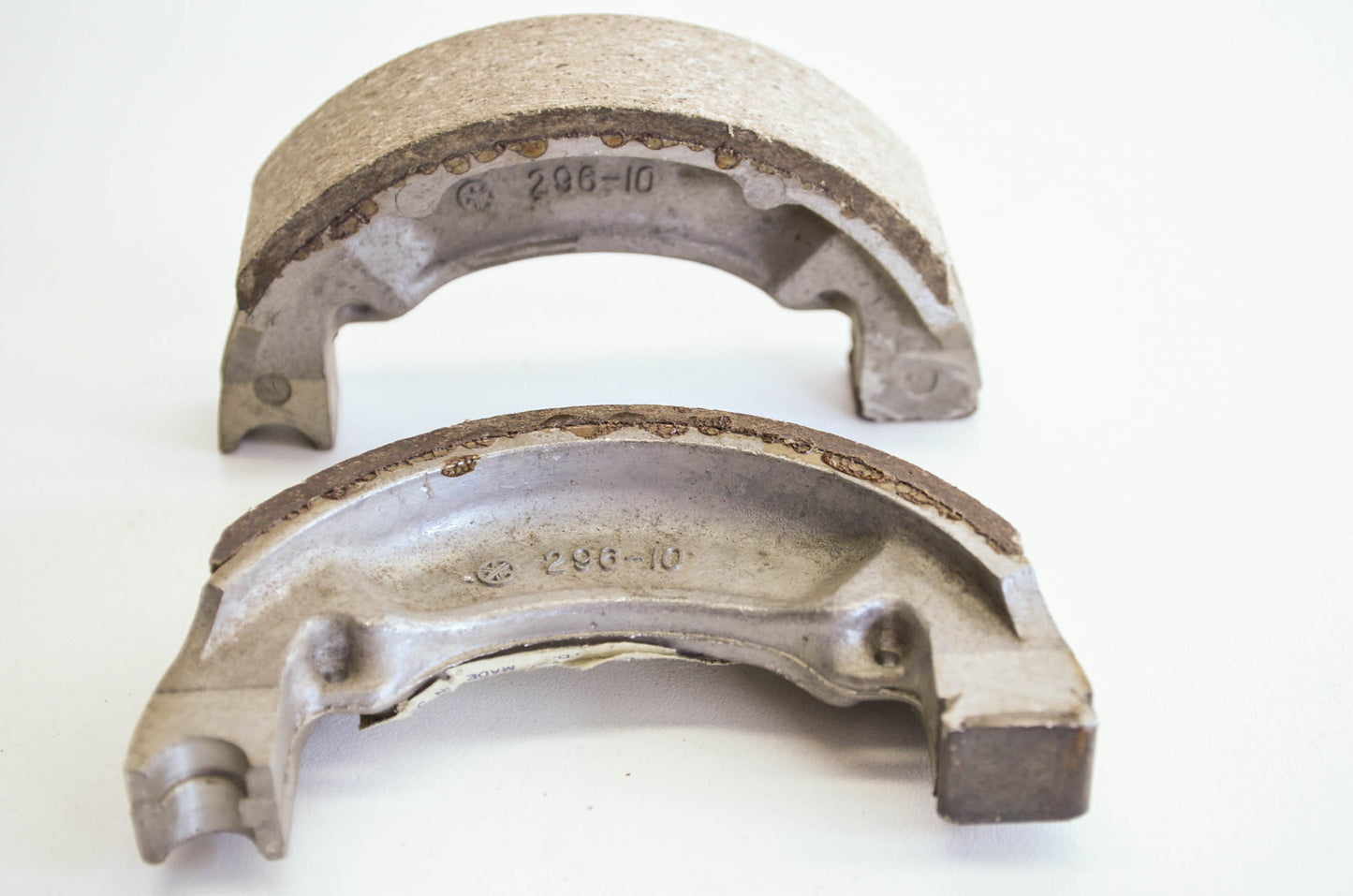 New OEM Yamaha Brake Shoe Set Brakeshoe Pair DT100 MX100 MX125 MX175 YZ125 RX100