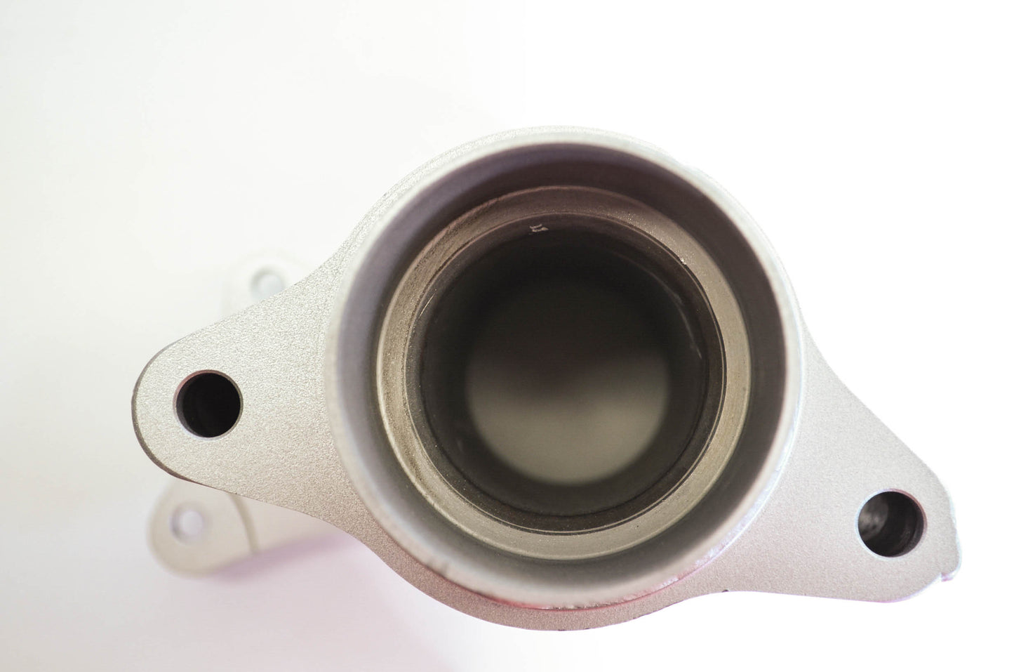 New OEM Yamaha Silver Rear Hub YFS200 NOS