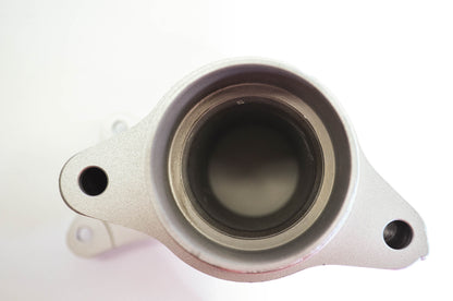 New OEM Yamaha Silver Rear Hub YFS200 NOS
