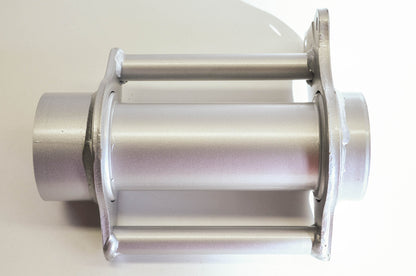New OEM Yamaha Silver Rear Hub YFS200 NOS