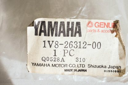 OEM Yamaha 1v8-26312-00-00 Throttle Cable 2 NOS
