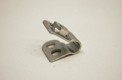 OEM Yamaha 322-21452-00-00 Spring Hook NOS