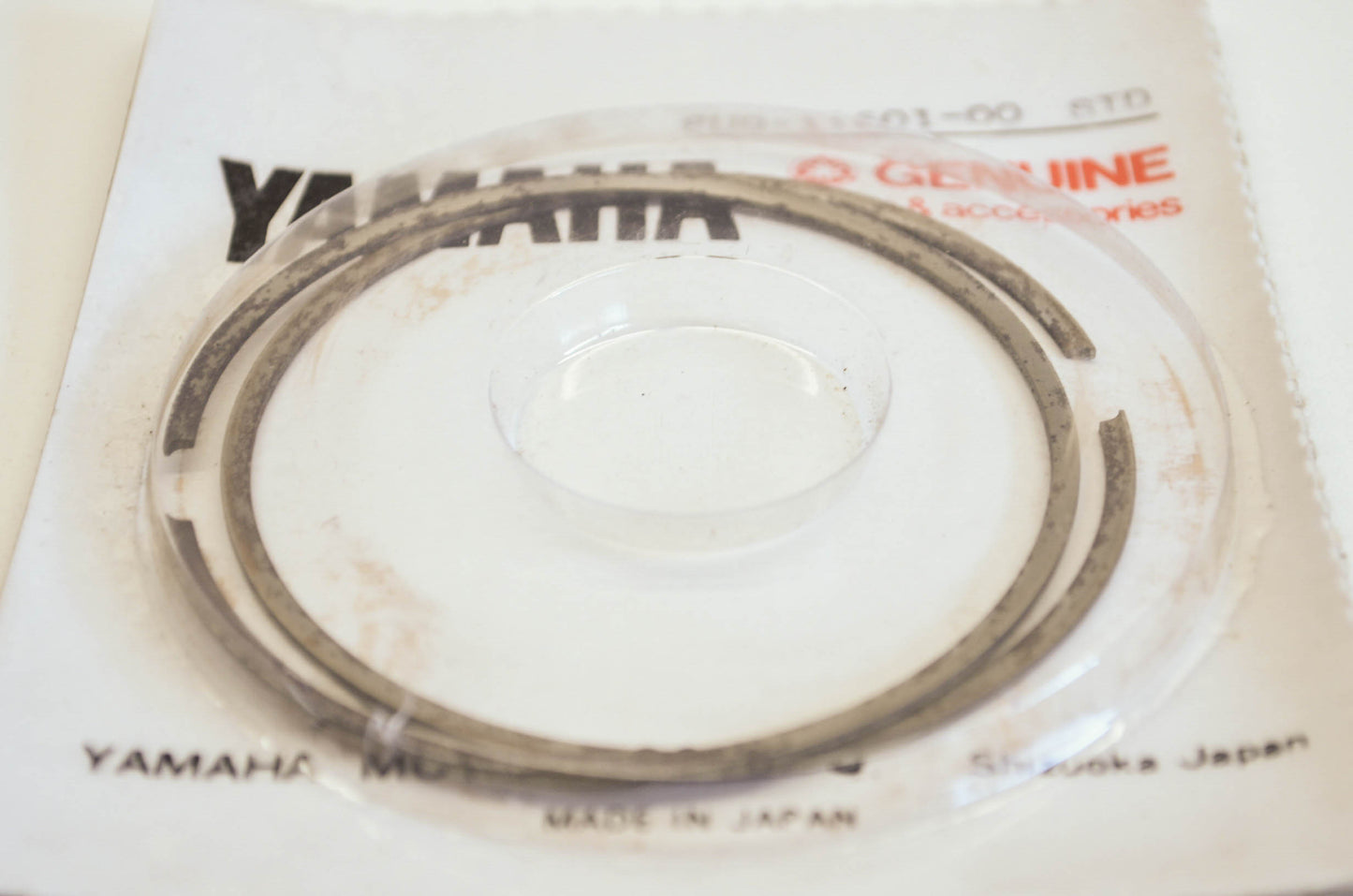 OEM Yamaha 8u9-11601-00-00 Piston Ring Set STD NOS