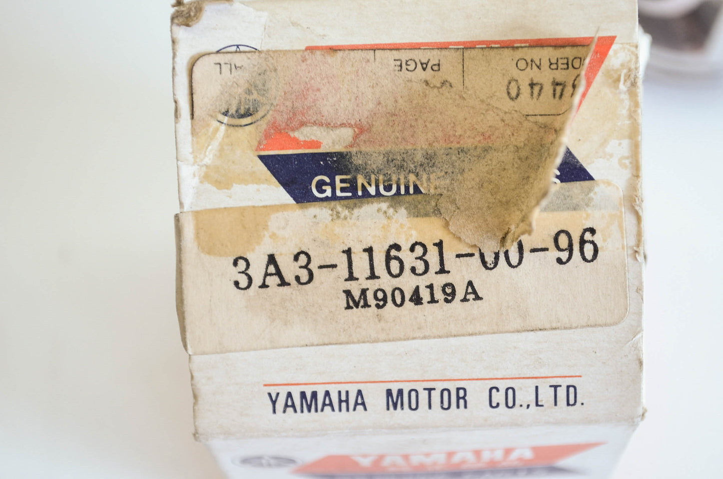 OEM Yamaha 3A3-11631-00-96 Piston STD NOS