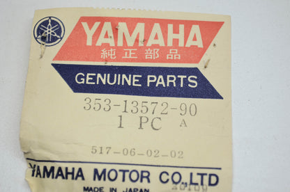 OEM Yamaha 353-13572-90-00 Nozzle NOS