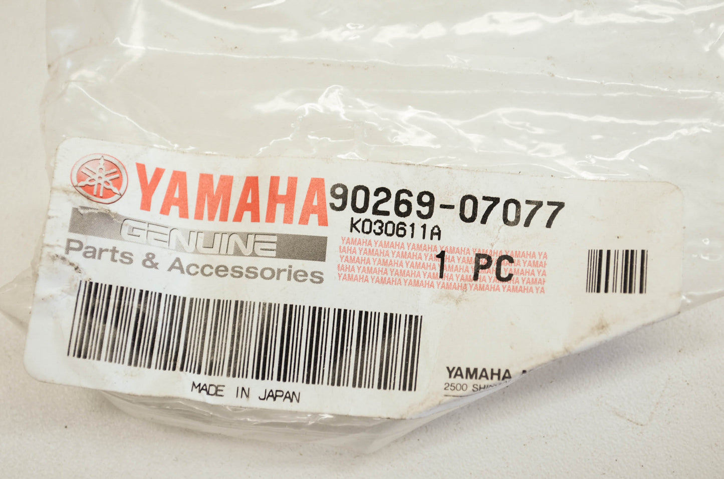 OEM Yamaha 90269-07077-00 Rivet NOS