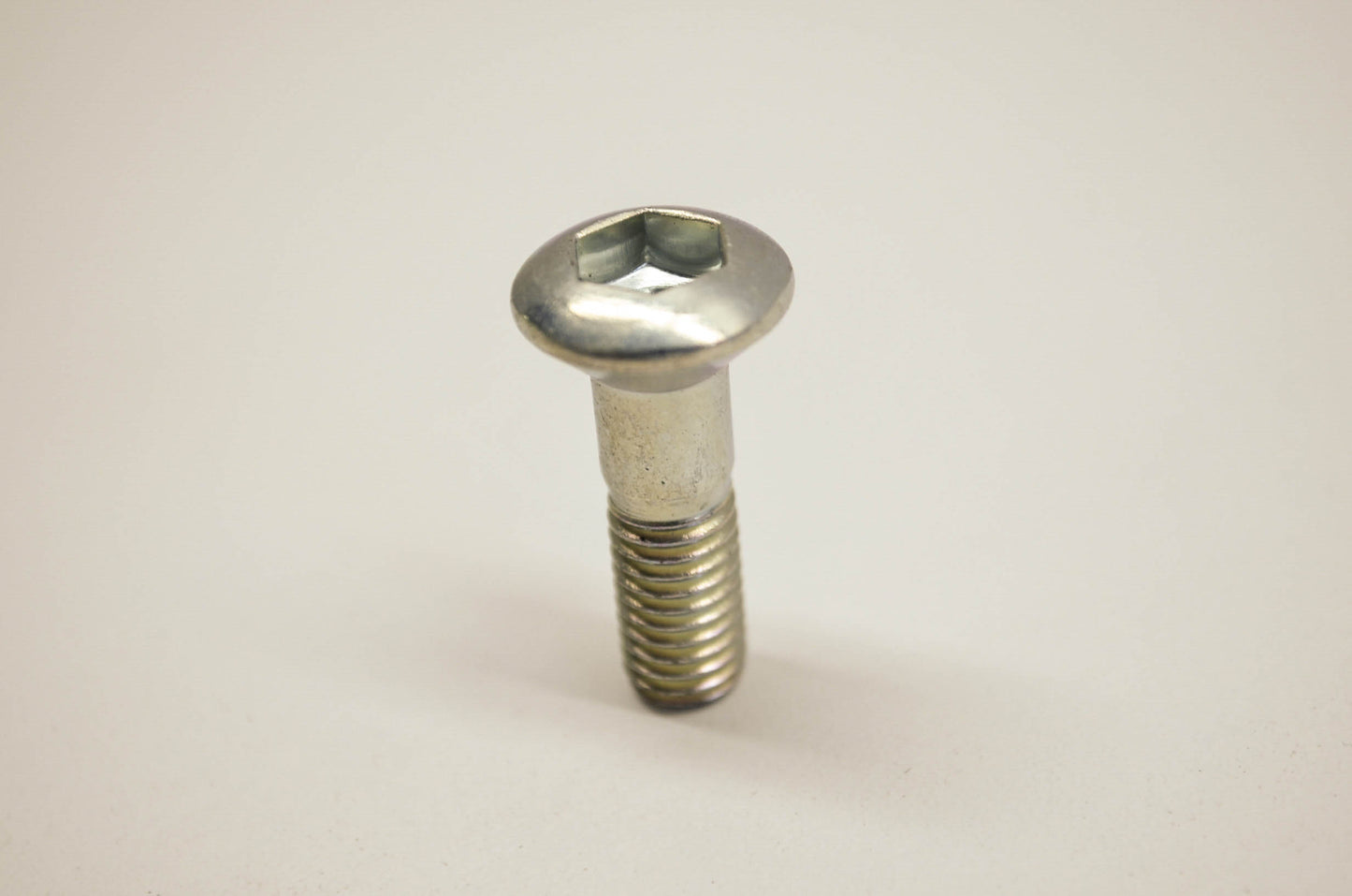 OEM Yamaha 90109-08792-00 Bolt NOS