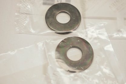 New OEM Yamaha 90201-106f2-00 Plate Washer  2 QTY NOS