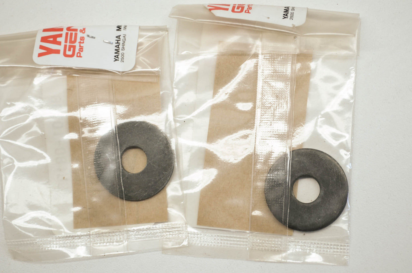 OEM Yamaha 90201-081r9-00 Plate Washer (8AT) Qty 2 NOS